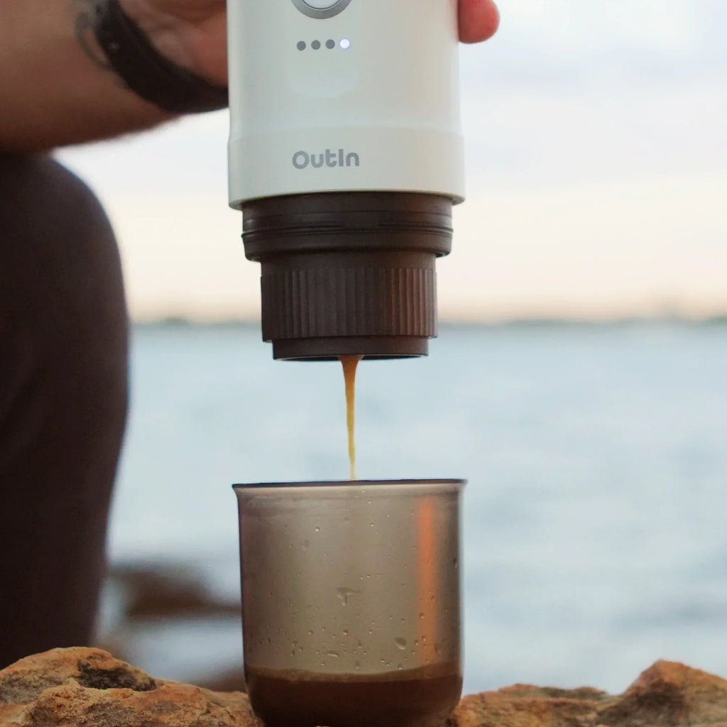 Aparat Espressor portabil Outin Nano - Pearl White